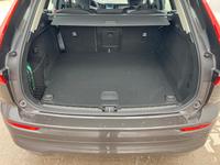 Volvo XC60 B4 FWD Core 4xSHZ ACC BLIS CAM FHZ LED SHZ