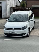 Volkswagen Touran Cup 7 Sitzer mit Garantie - Volkswagen Touran CUP mit Benzin-Antrieb