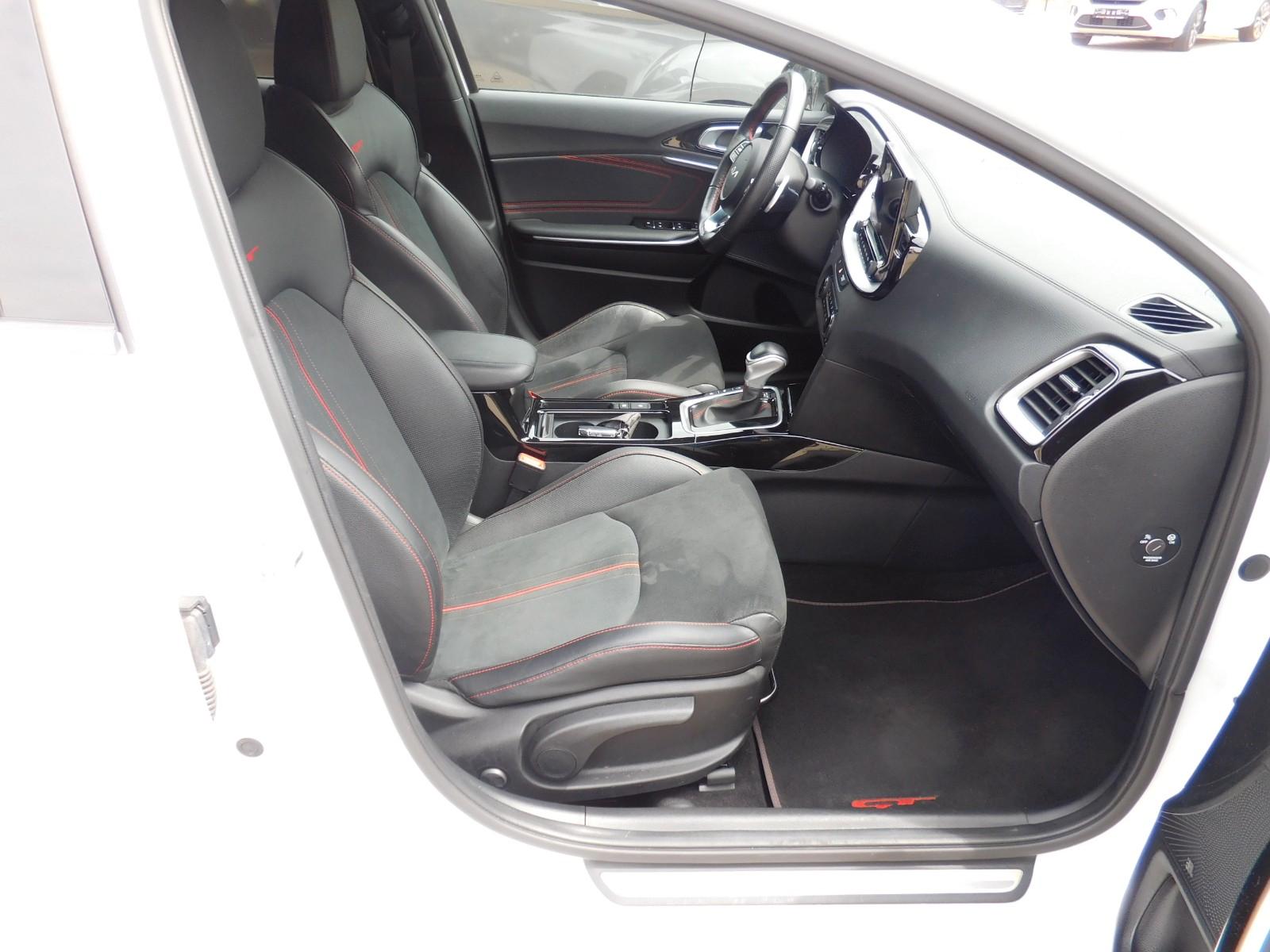 Kia ProCeed 1.6T-GDI DCT7 GT*LED*NAV*KAM*ACC