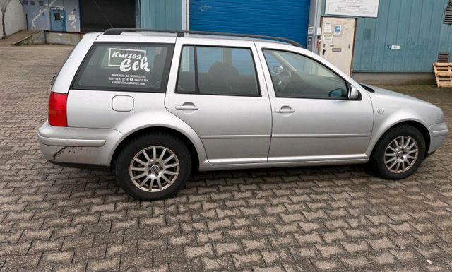 Volkswagen Golf 4 2,0 Benzin 2001