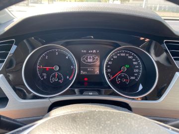 Bild 9 VW TOURAN COMFORTLINE AUTOAMTIK AHK NAVI RFK