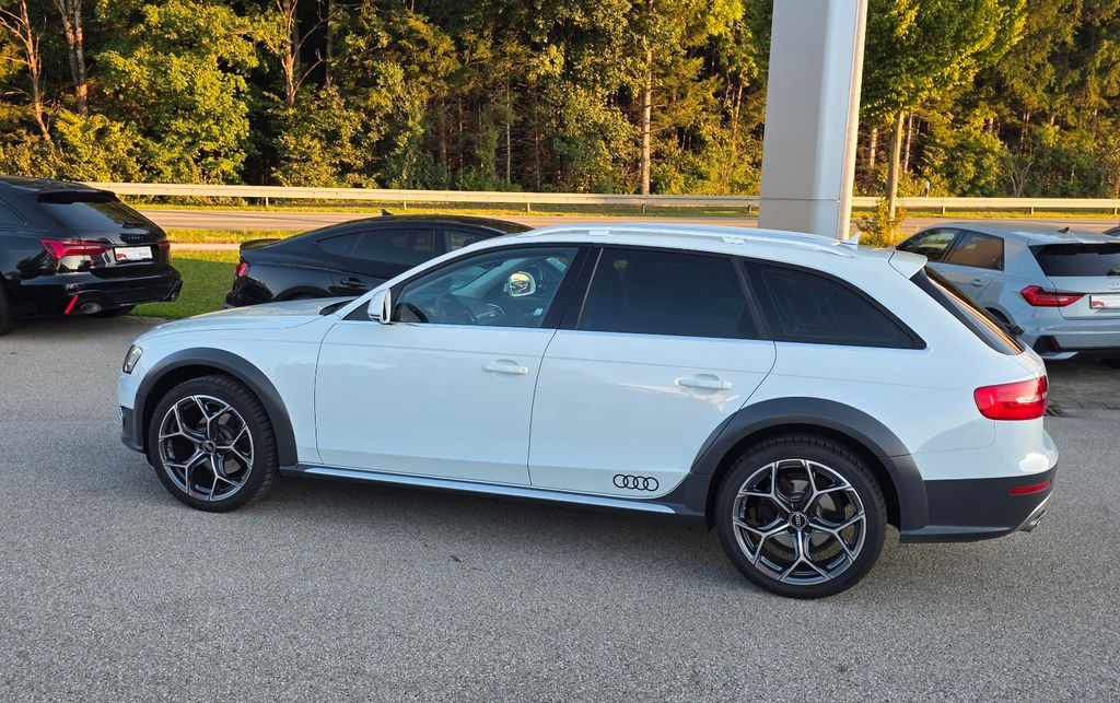 Image of Audi A4 Allroad