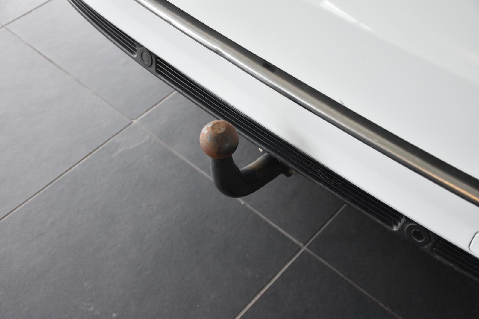 Ford Mondeo 2014 — photo 7