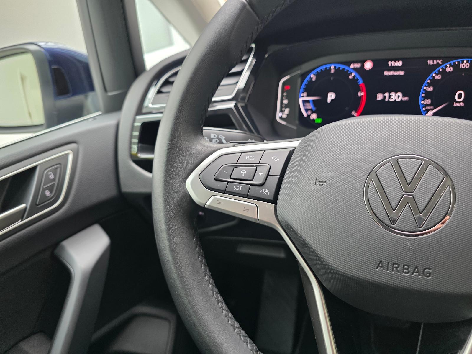 Volkswagen Touran Highline IQ-Drive R-Kamera App-Connect, миниатюра 23