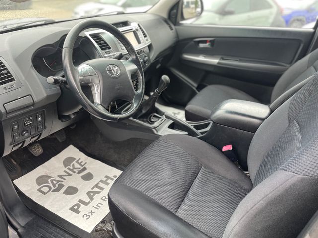 Toyota Hilux  Extra Cab Comfort 4×4