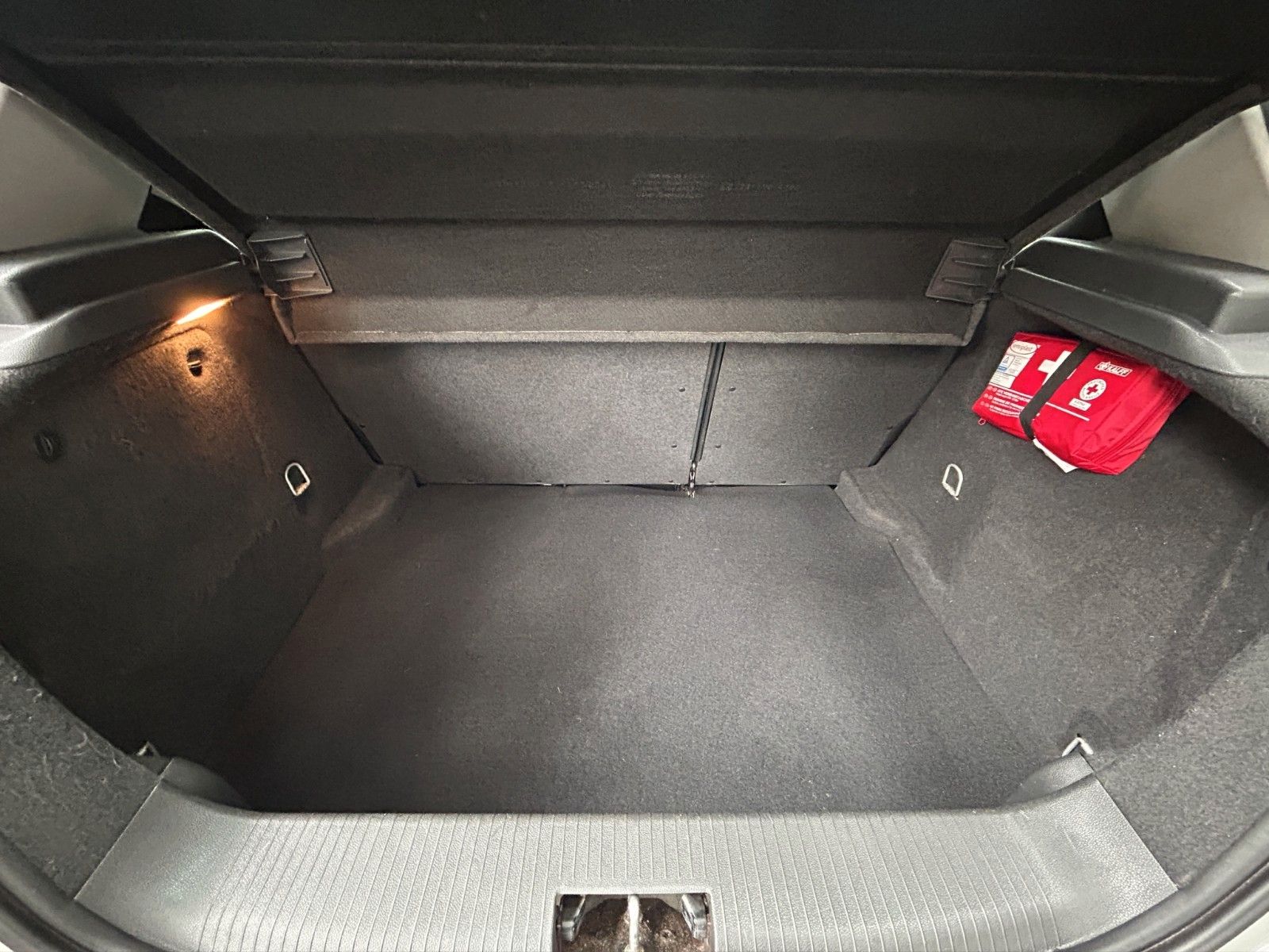 Fahrzeugabbildung Opel Astra H Lim. Edition/Service Neu/Klima/Tempomat