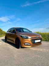 Hyundai i20 1.2 Black Line - Hyundai i20 Gebrauchtwagen in Leipzig