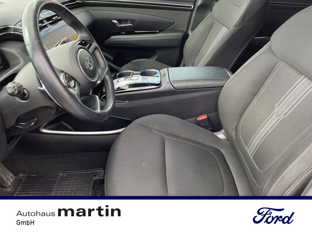 Fahrzeugabbildung Hyundai Tucson 1.6 Mild-Hybrid 4WD SHZ NAVI ACC LED PANO