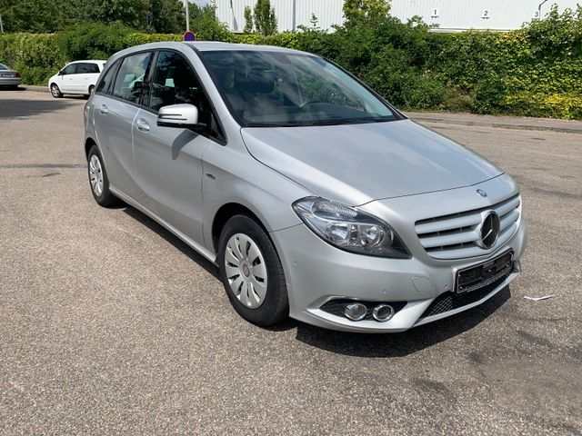 Mercedes-Benz B 180 CDI Bl.EFFIC.,Navi,Sitzh.,PDC,AHK