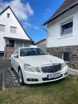Mercedes-Benz 200