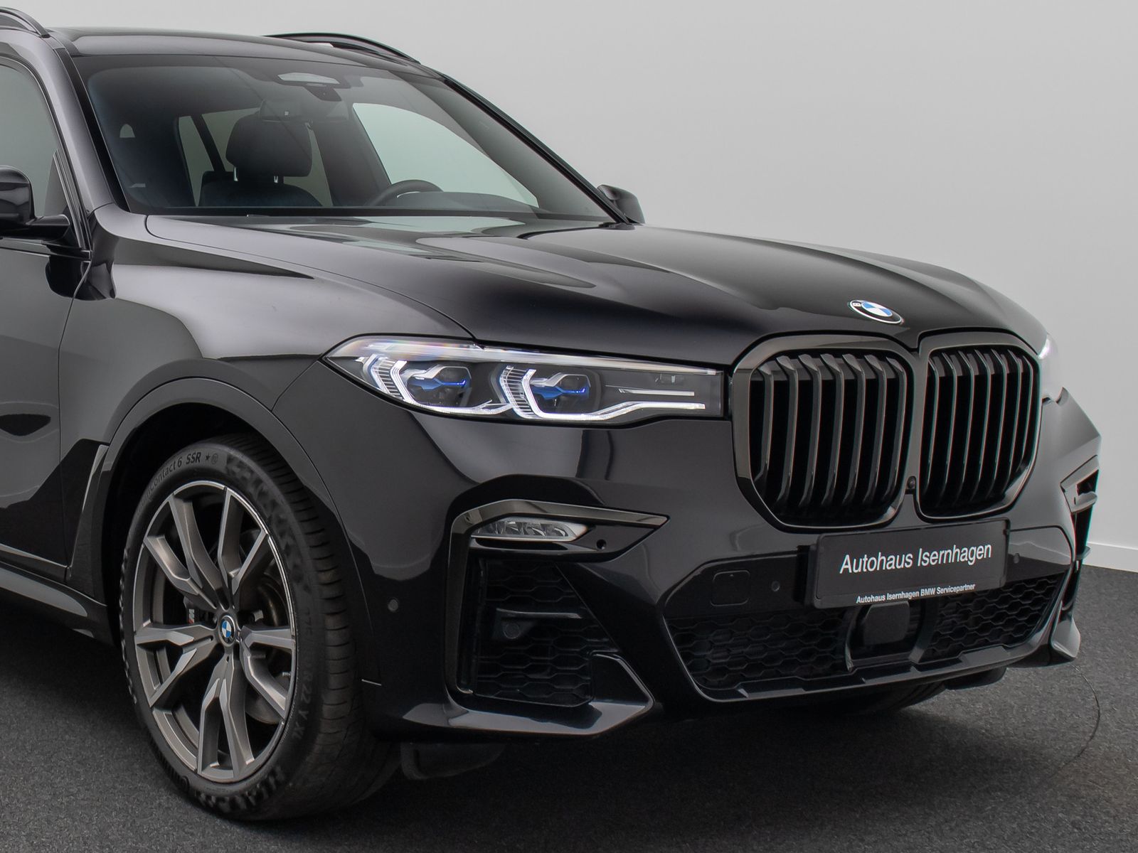 Fahrzeugabbildung BMW X7 M50i 360°HUD B&W Massage FondEnt 22Zoll Voll