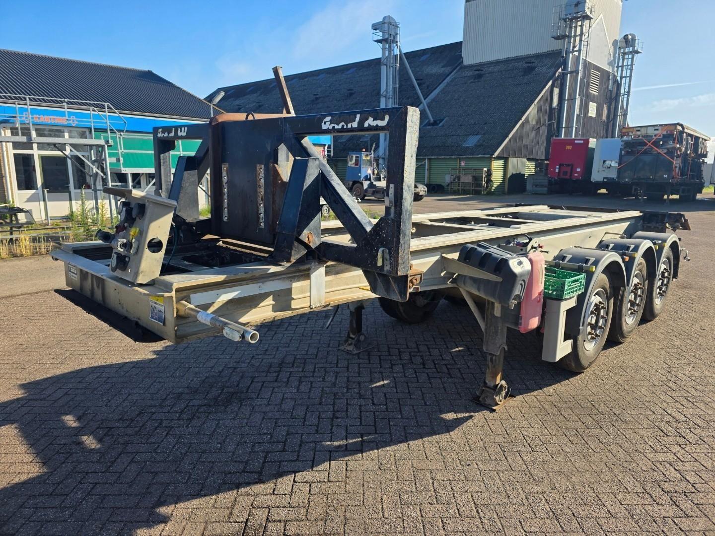 Granalu Jost - Disc Granalu 3-Achs-Containerchassis