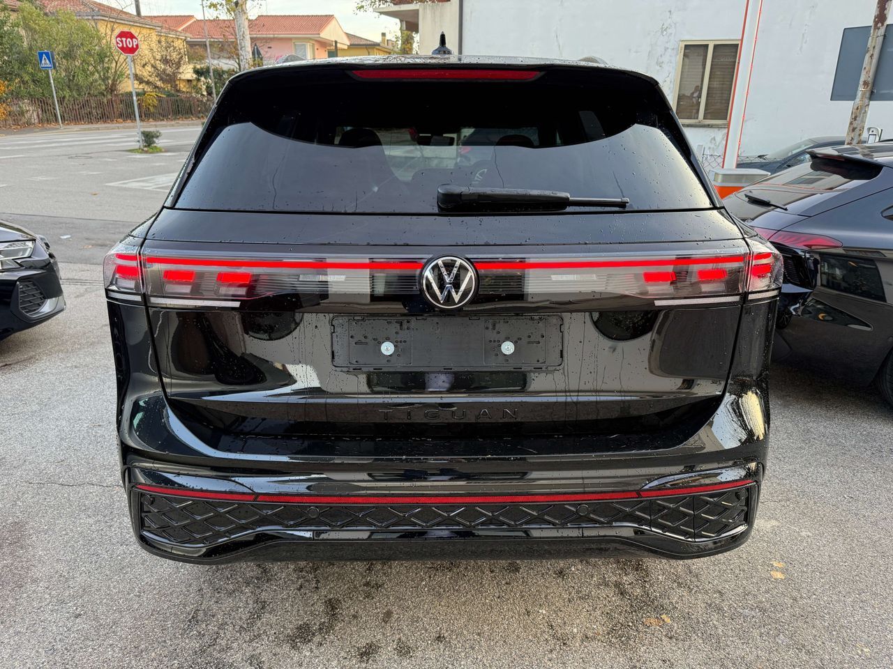 Volkswagen Tiguan Tiguan 2.0 tdi R-Line Plus 4mo imagem 3
