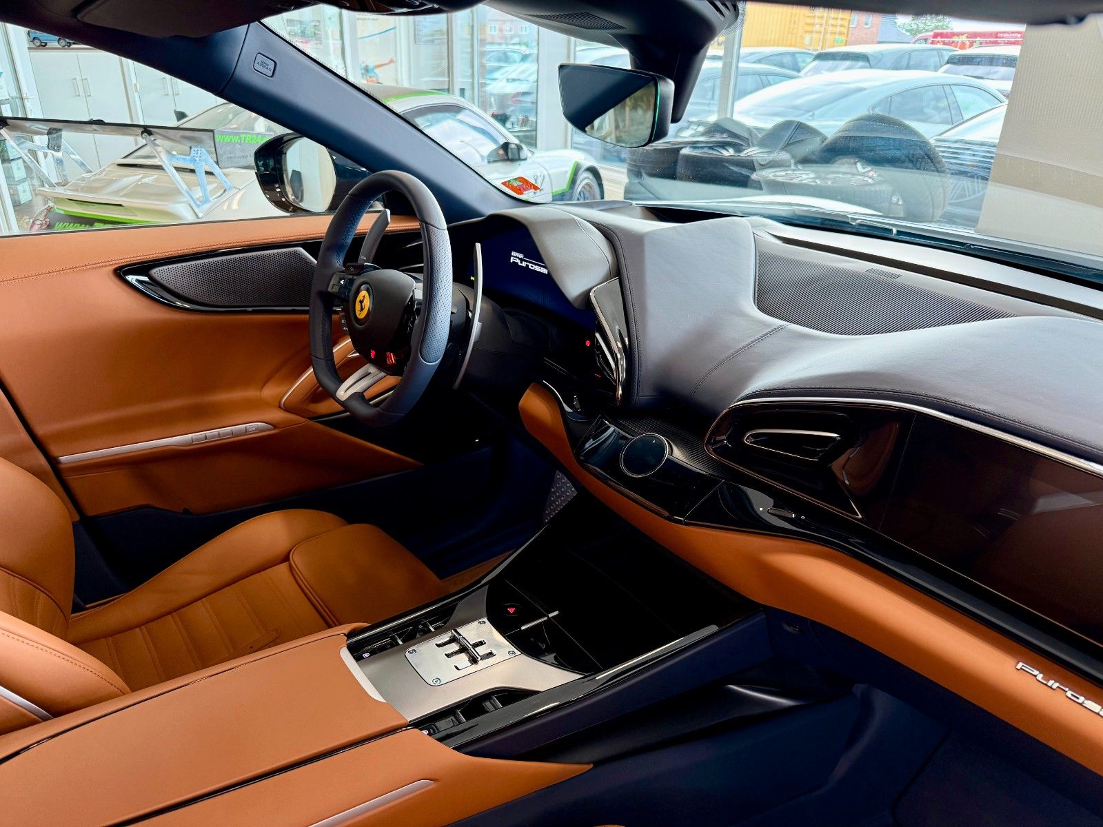 Fahrzeugabbildung Ferrari Purosangue Panorama/Carbon/Burmester/360/Matrix