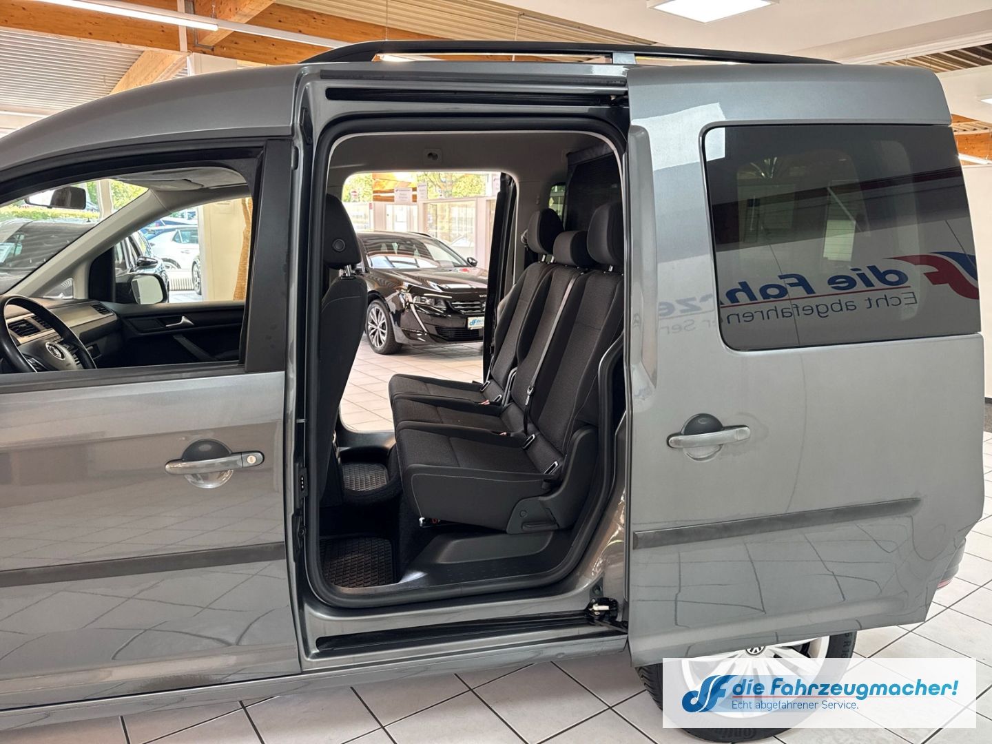 Fahrzeugabbildung Volkswagen Caddy Trendline BMT 4Motion 2.0 TDI EU6d-T Navi