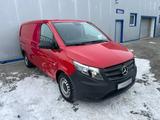Mercedes-Benz Vito 110 LANG 6G KLIMA TEMPOMAT 3-SITZER PDC AHK - Mercedes-Benz Vito: V6