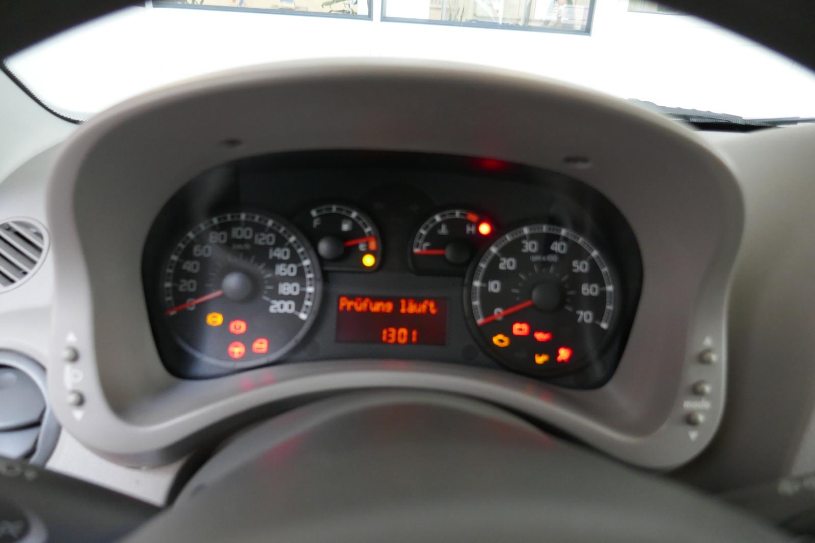 Fiat Panda 1.2 8V Emotion