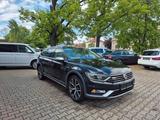Volkswagen Passat  Alltrack,4x4,Leder,Standhzg,Panoram,Ahk - Volkswagen Passat: Schiebedach