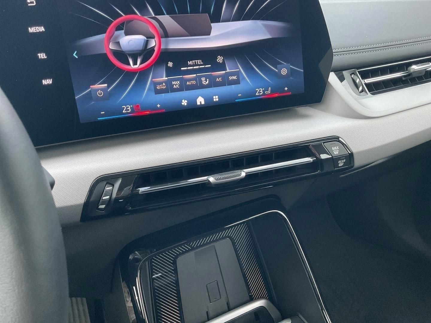 BMW 220 Active Tourer - Bild 12