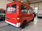Mercedes-Benz Sprinter 210 D Kombi 9-Sitzer - Mercedes-Benz 210 d