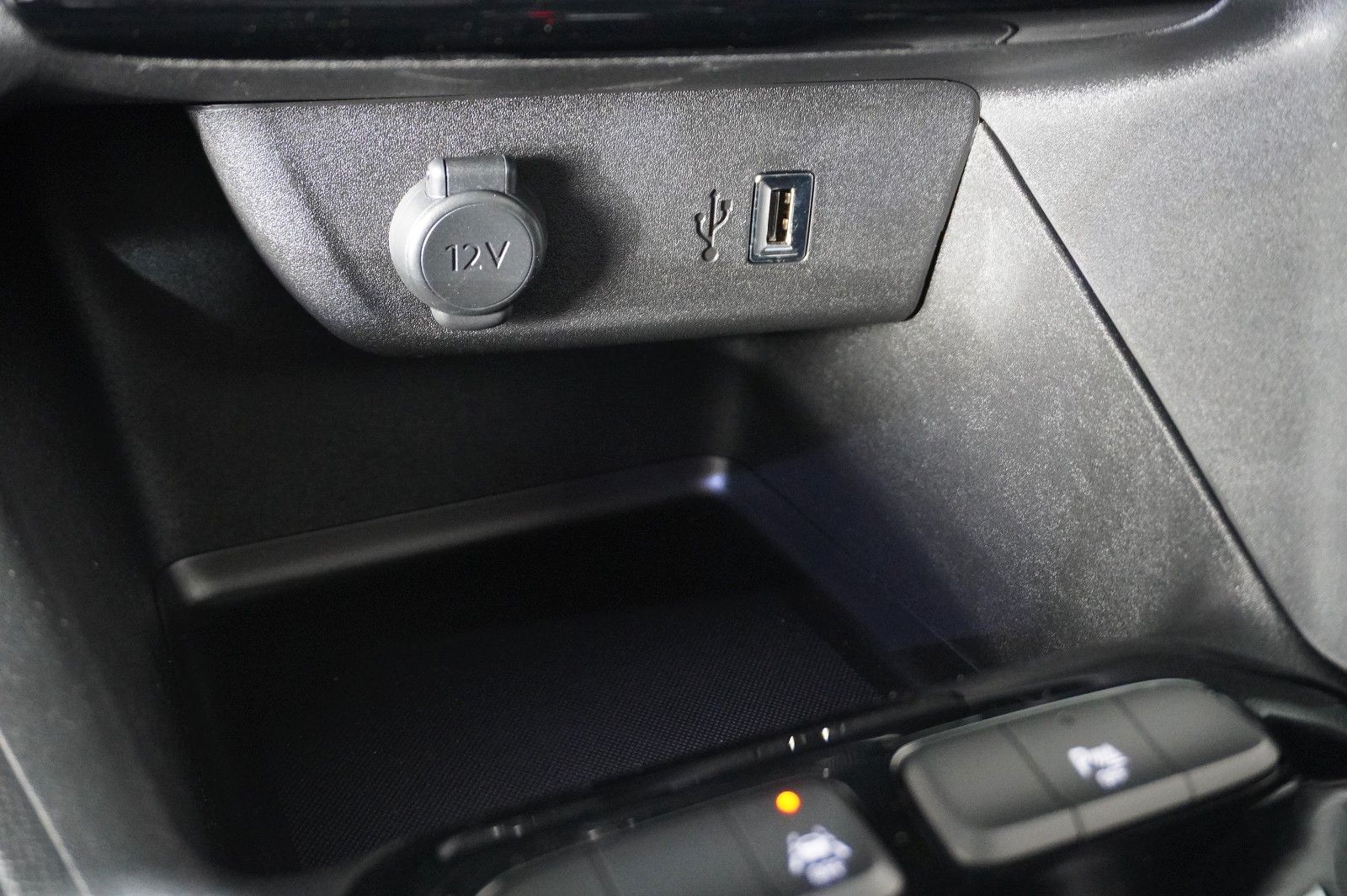 Fahrzeugabbildung Opel Corsa-e F GS SPORT 1-PHASIG NAVI/LED/VIRTU./DAB+