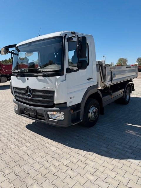Mercedes-Benz Atego 1523
