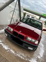 BMW 320i E36 VFL - BMW aus 1992: E36