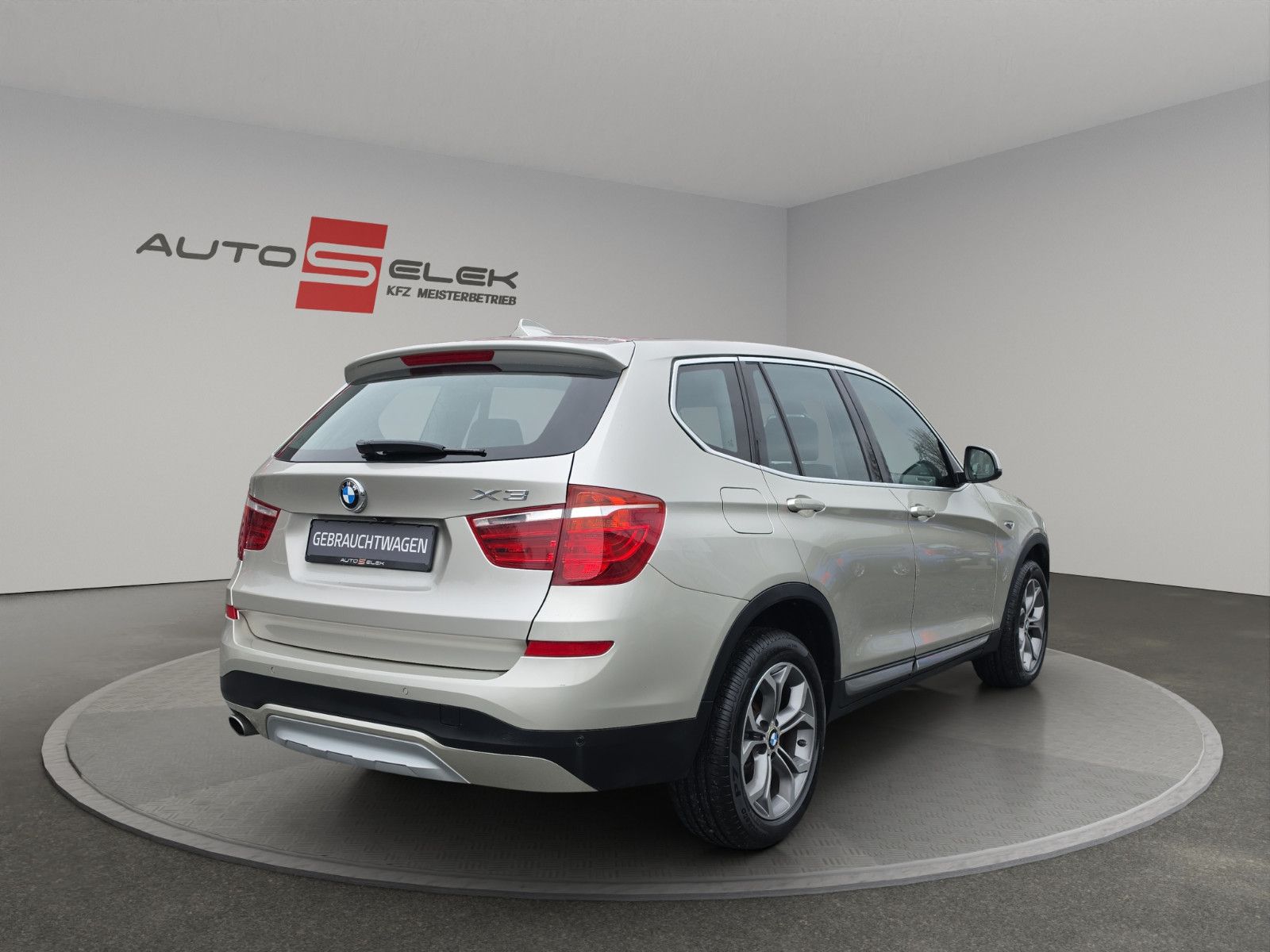 Fahrzeugabbildung BMW X3 xDrive20d AUT. AUS 1.HAND LEDER NAVI KAMERA