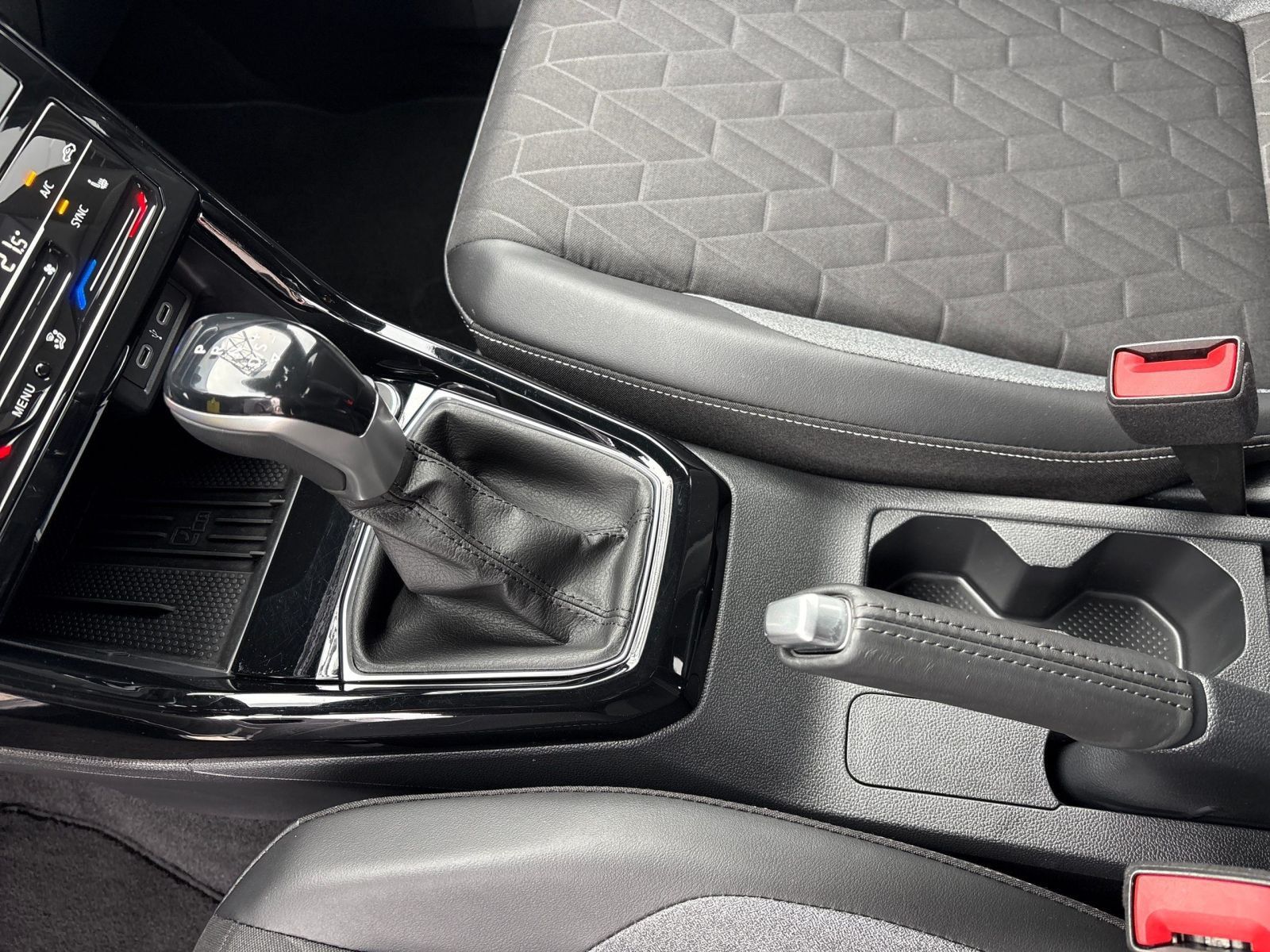 Volkswagen T-Cross - Bild 17