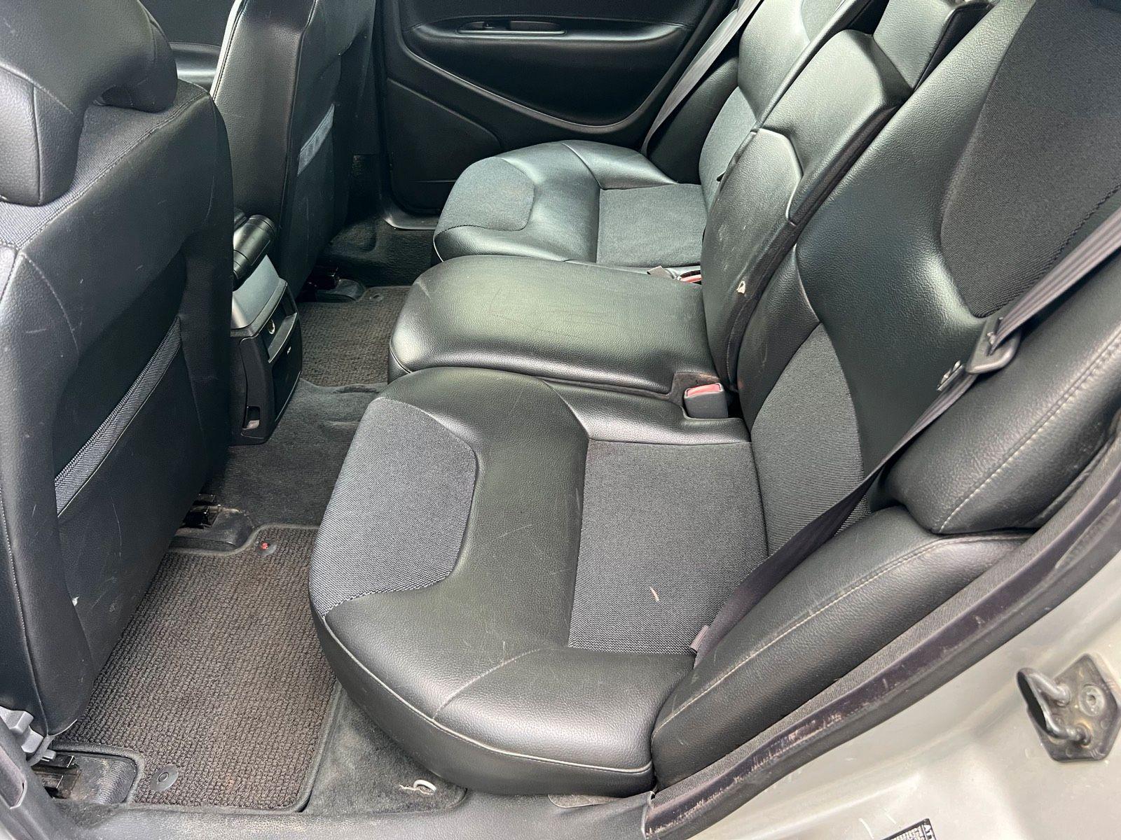 Volvo XC70 2004 — photo 13