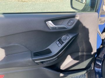 Bild 5 Ford Fiesta Active KLIMA WINTERPAKET