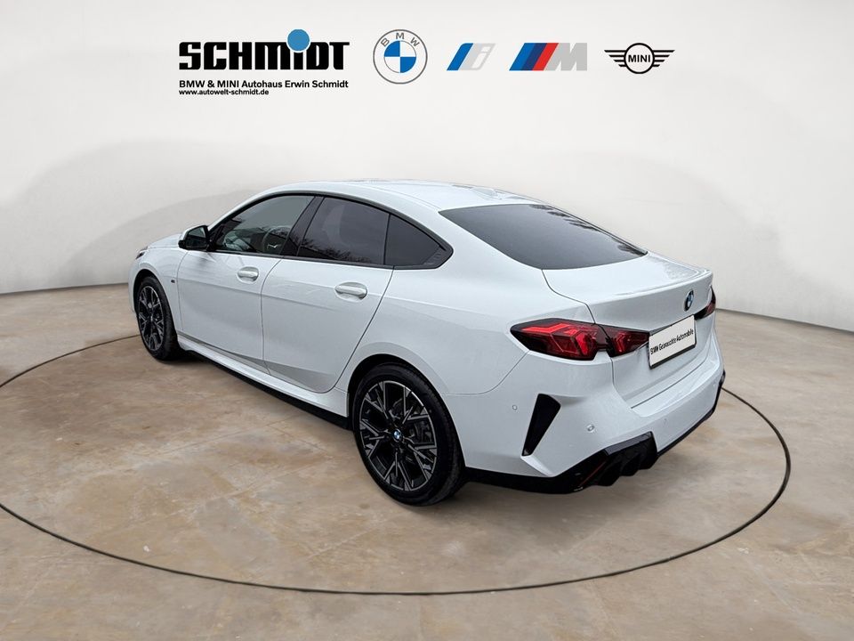 BMW 220 Gran Coupé - Bild 4