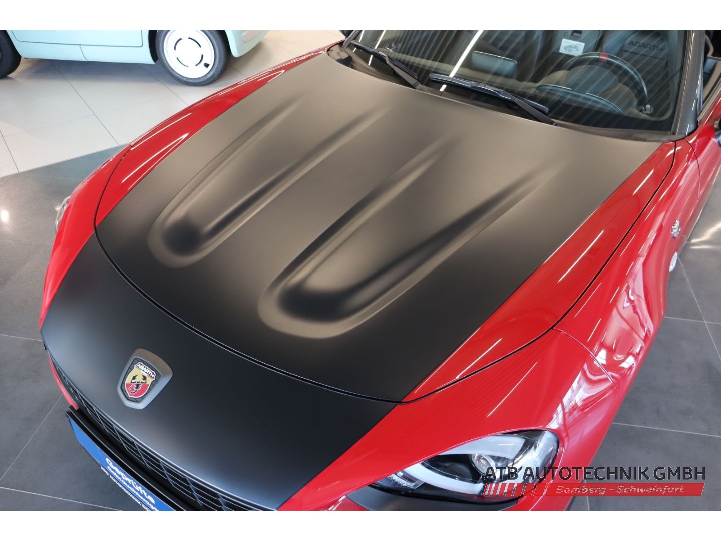 Fahrzeugabbildung Abarth 124 Spider 1.4 MultiAir Turbo Nr. 624 BOSE Faltd