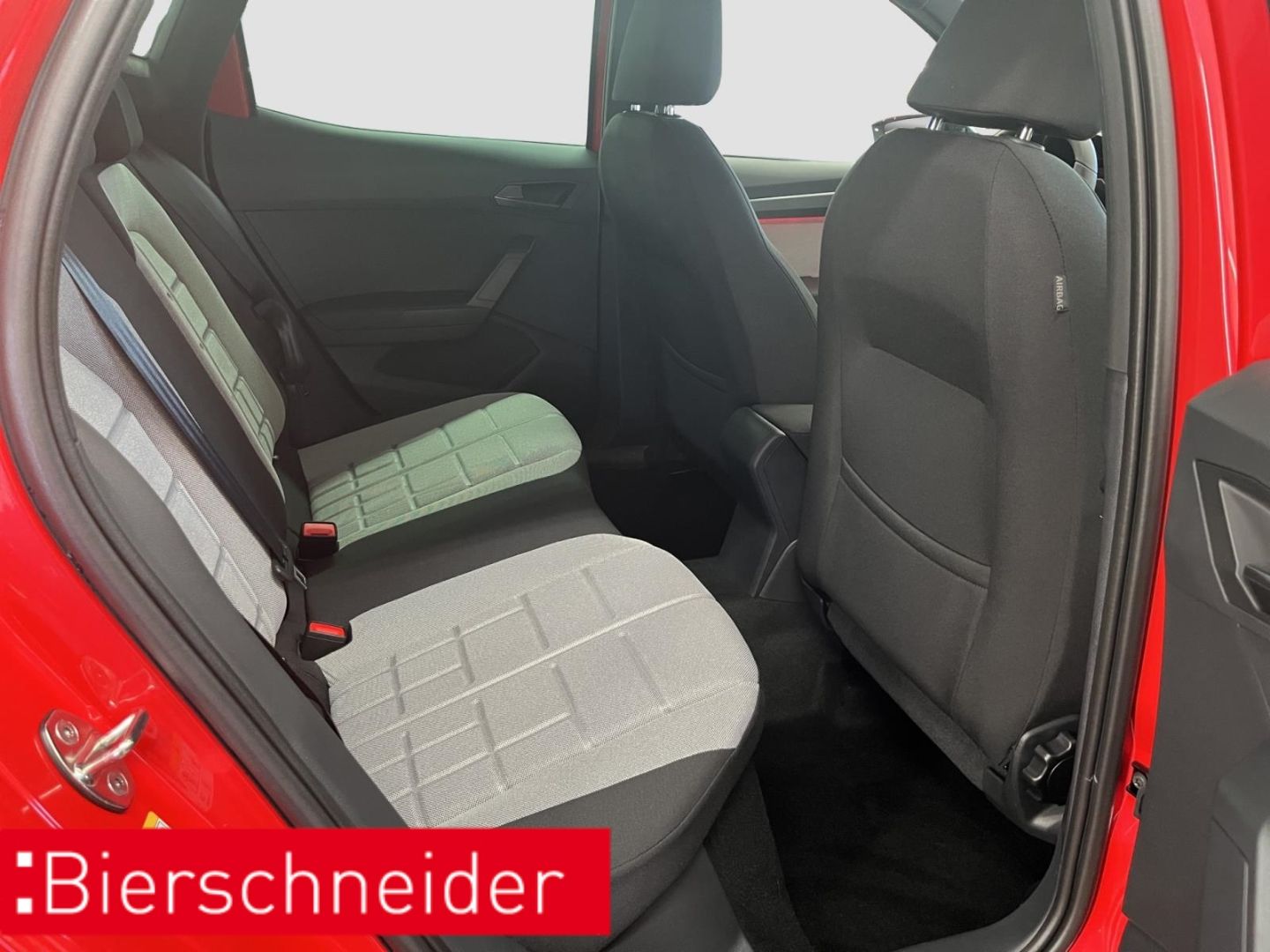 Seat Arona - Bild 23