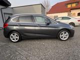 BMW 225XE Leder Bi-Xenon 1Hd Lederbeige Garantie - : Plug-In Hybrid, Van, Automatik