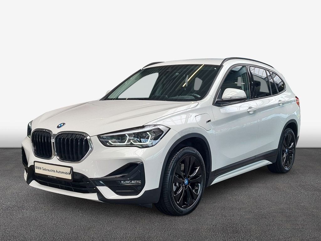 BMW X1 xDrive25e Sport Line Head-Up DAB LED RFK Shz. - 2021