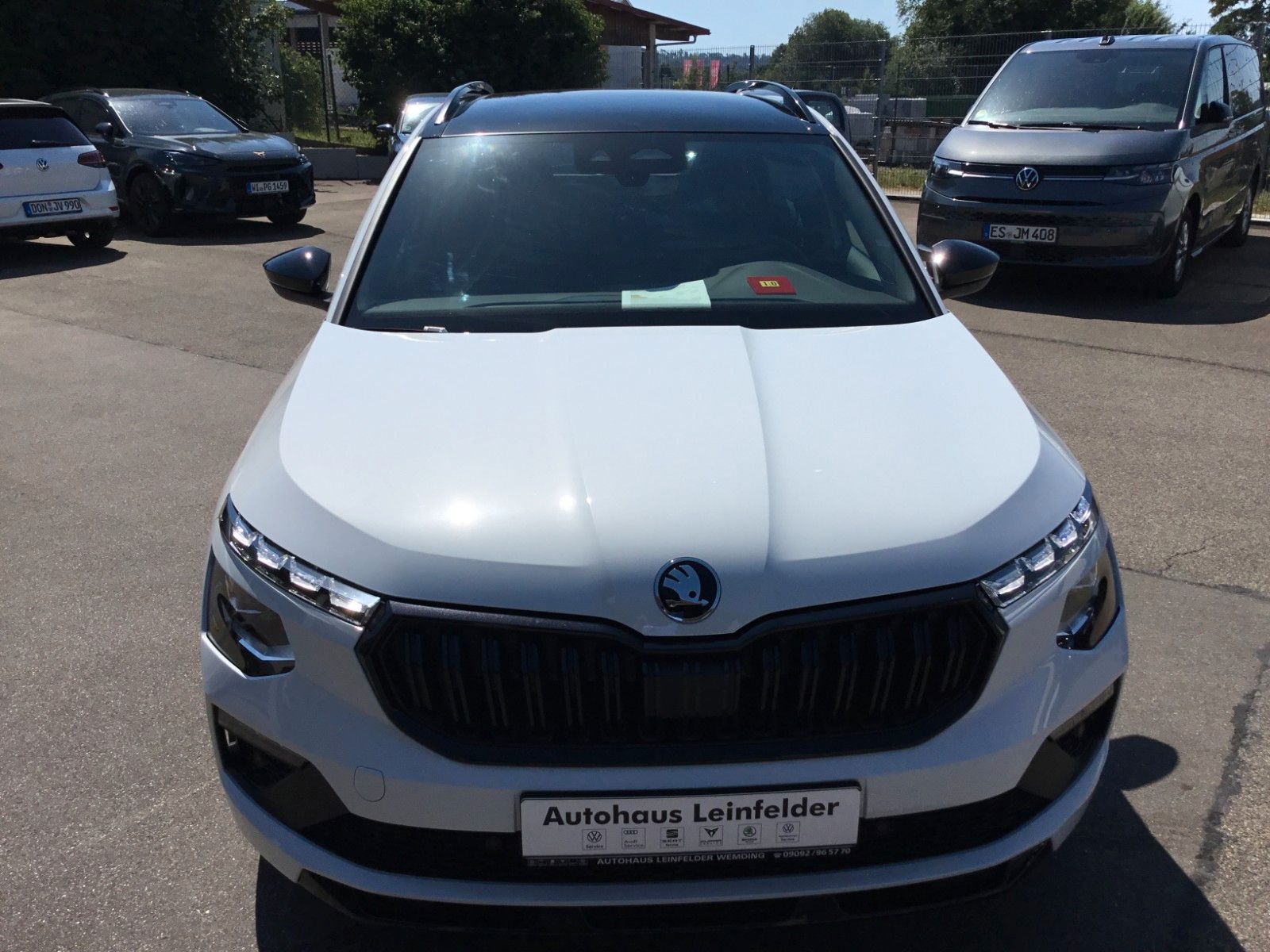Fahrzeugabbildung SKODA Kamiq 1.5 TSI DSG Monte Carlo+AHK+Navi+Kamera