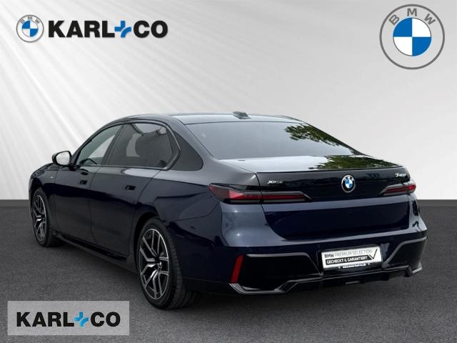 BMW 740 dA xDr. M-SportPRO B&W Executive Lounge TV