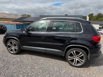 Volkswagen Tiguan - 8