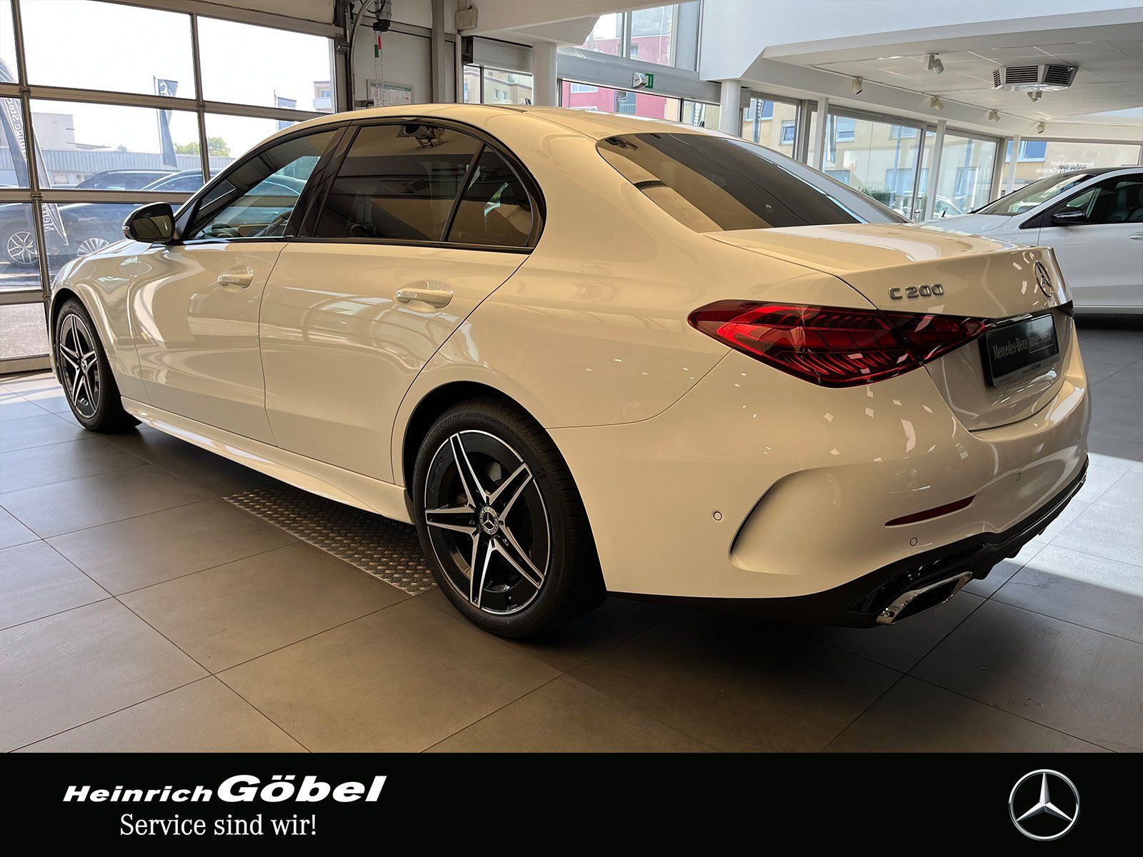 Fahrzeugabbildung Mercedes-Benz C 200 EDITION-AMG+DIGITAL.L+360°+NIGHT+MEMORY