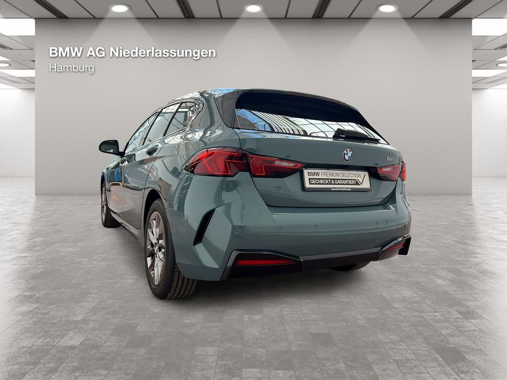 BMW 120 — hlavná fotografia