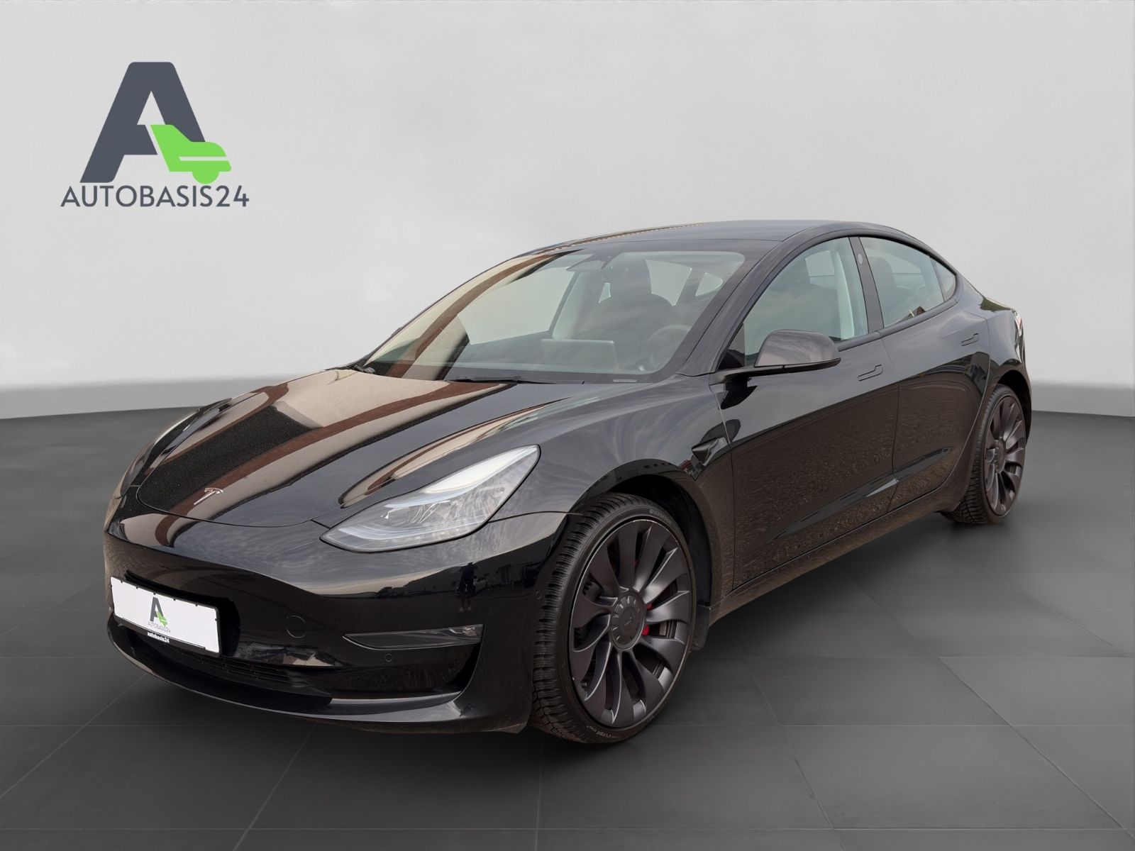 Tesla Model 3 Performance Dual AWD