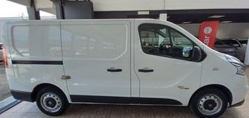 Renault Trafic - 2