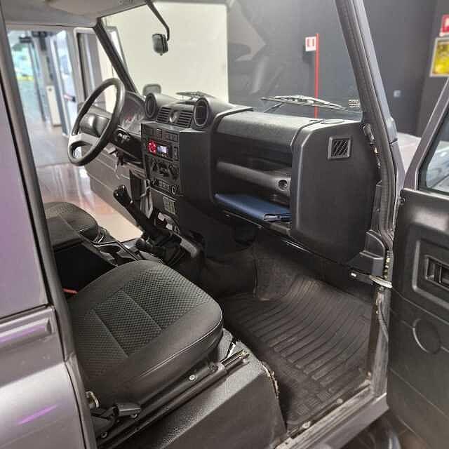 Land Rover Defender 90 2.2 TD4 Pick-Up | 122 ch | BVM | Convenience Pack | Alarme | Vitres athermiques