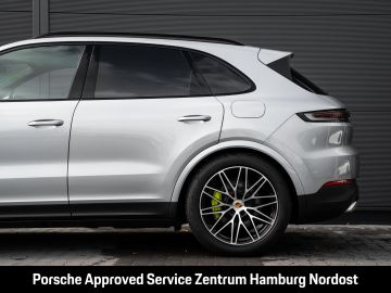 Porsche Cayenne - 12