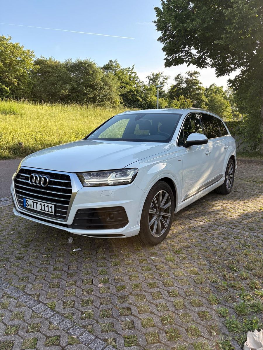 AUDI Q7 3.0 TDI quattro tiptronic S Line Pano Navi 
