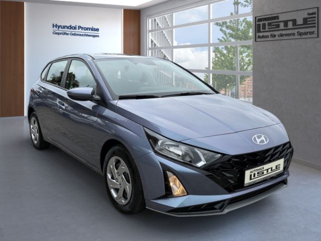 Fahrzeugabbildung Hyundai i20 Essential 1.0 T-GDI +CARPLAY+TEMPOMAT+SHZ+RF