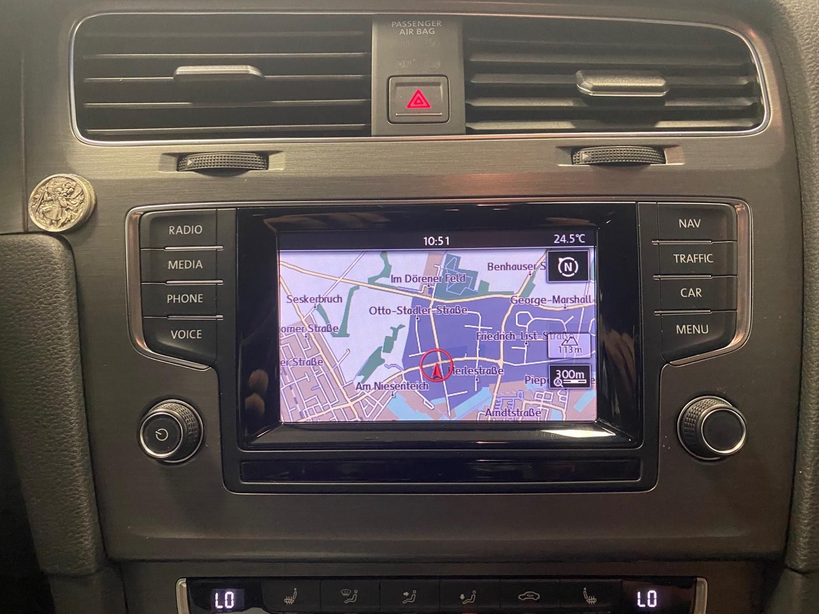 Fahrzeugabbildung Volkswagen Golf VII Comfortline+ALLWETTER+2-ZKLIMA+PDC+HEIZ
