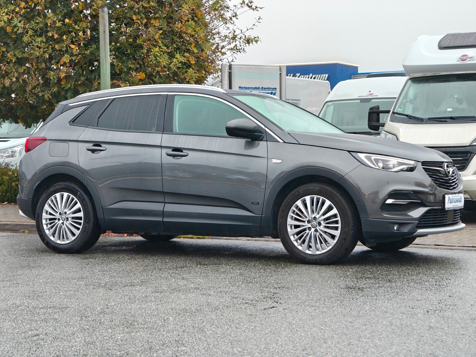 Fahrzeugabbildung Opel Grandland (X) Business Innovation Plug-in-Hybrid