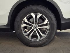 Fahrzeugabbildung GLC 220 d 4Matic EU6d El. Panodach Leder Digital